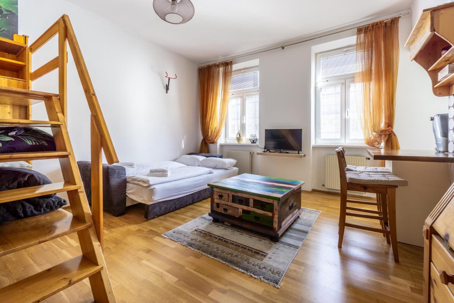 Next To Stadthalle & Westbahnhof Виена Екстериор снимка